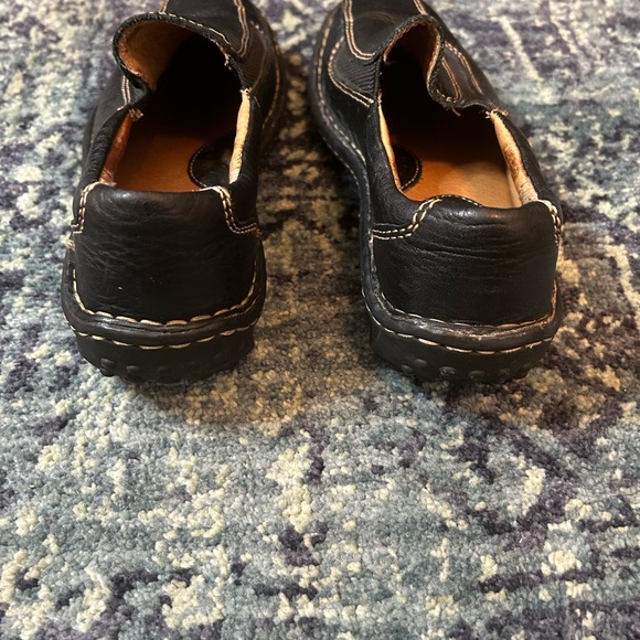BORN Casual Black Leather Slip On Shoes Sz 6 - Picture 6 of 10